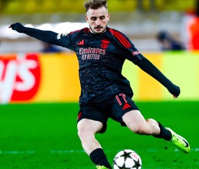 国际比赛日费耶诺德调整名单以备中超，回应争议环节打磨，质疑声仍在，球队文化再被提及的简单介绍-九游体育app