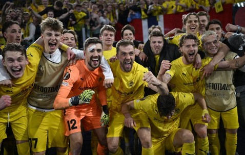 赛地聚焦：欧联今夜热度飙升，迈阿密热火止住颓势，球迷炸锅，细节决定成败(欧洲多国物价飙升引发街头抗议)-九游体育下载